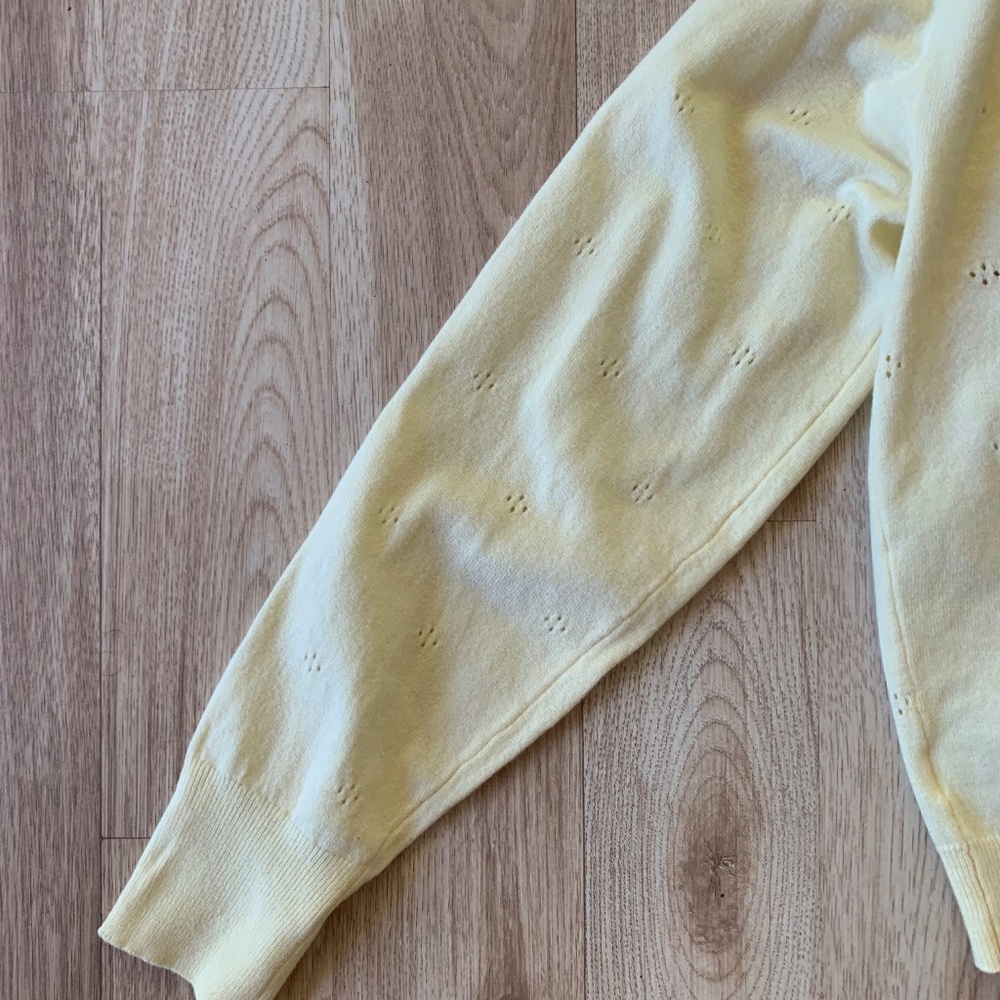 Super Cute Creamsicle Yellow Cardigan - Picture 3 of 10